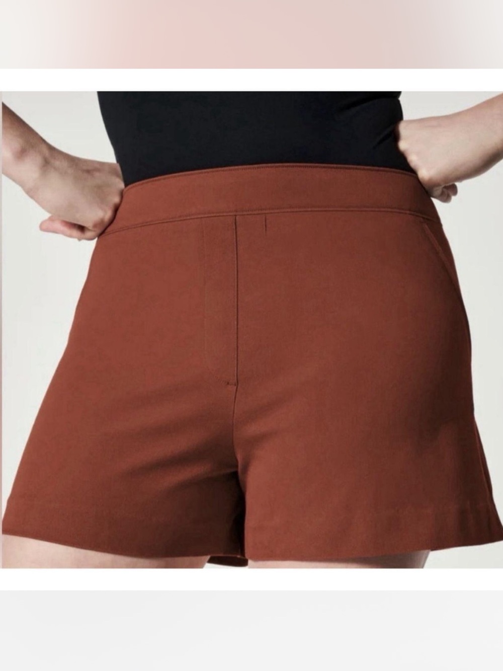 Spanx On The Go Stretch Twill Shorts in Bronze Glow. Size XL.